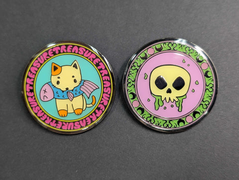 CloverAlters - Metallic Cat Treasure//Poison Token - Enamel Coin
