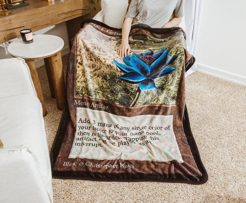 Magic: The Gathering - Fleece Throw Blanket - Black Lotus / Card Back