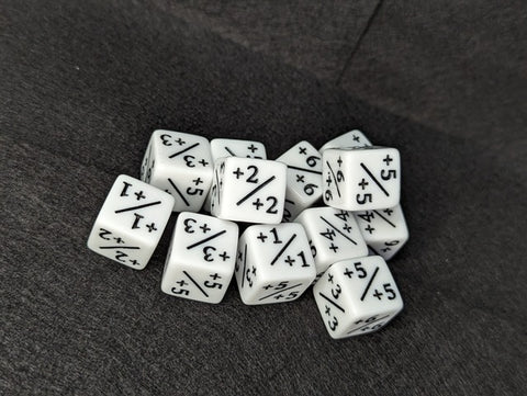 Individual Counter Dice Token: Opaque White 1ct: +1/+1