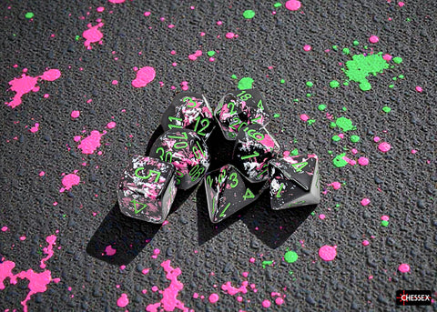 Chessex - Brush - Paintball/Green Polyhedral 7-Dice Set (CHX24414)